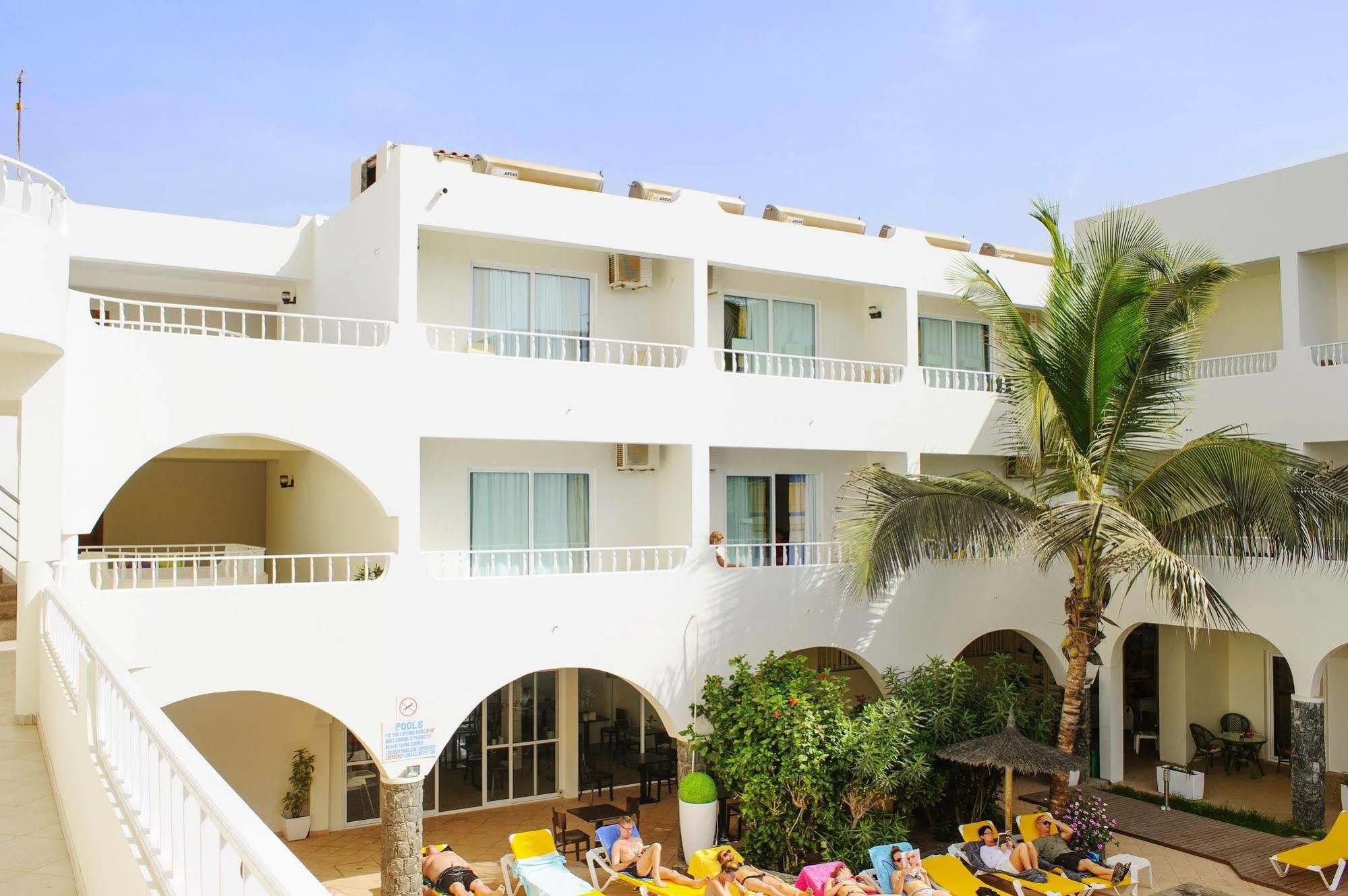 Ouril Pontao Hotel
